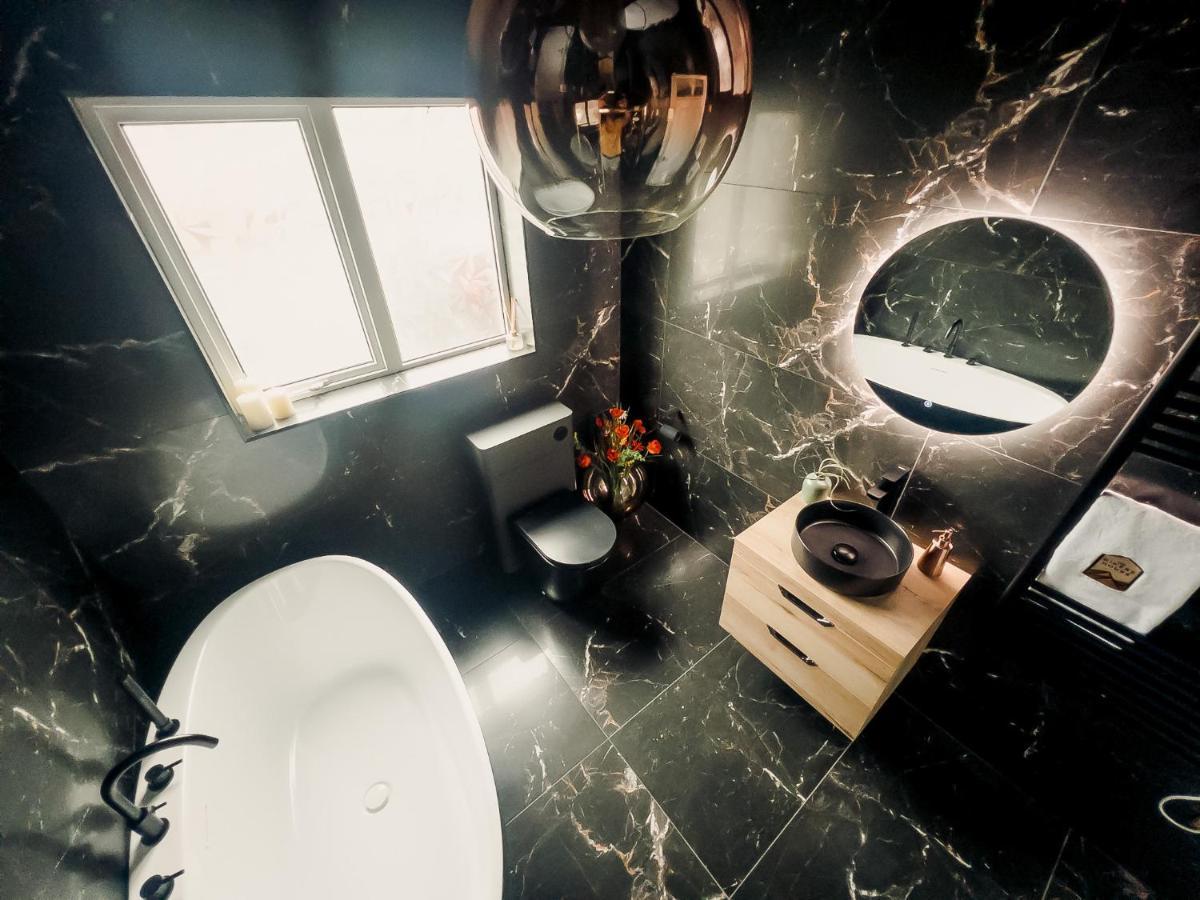 The Hikers House Villa Newcastle  Bagian luar foto